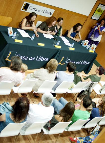 Fotos de la Presentación de Una Nueva Maternidad en Barcelona