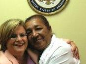 Entre LOBOS anda juego…