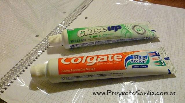 ¿Cómo son los dentífricos multicolores por dentro?