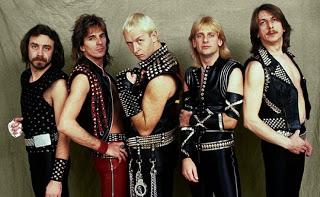 Judas Priest - Breaking The Law (1980)
