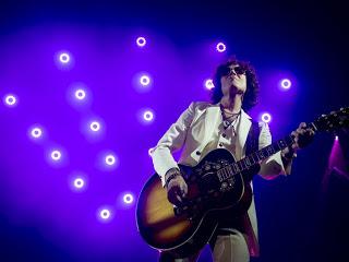 Enrique Bunbury - Hombre de acción (2020) Enrique Bunbury - Hombre de acción (2020)