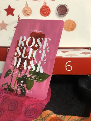 Kocostar-rosa-slice-mascarilla-facial-petalos-de-rosa