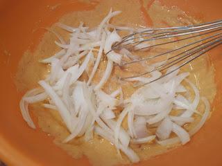 ONION BHAJI (BHAJI DE CEBOLLA) ONION BHAJI (BHAJI DE CEBOLLA)
