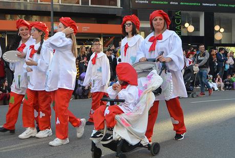 Ponferrada llena las calles de ilusión en el Carnaval infantil 2020