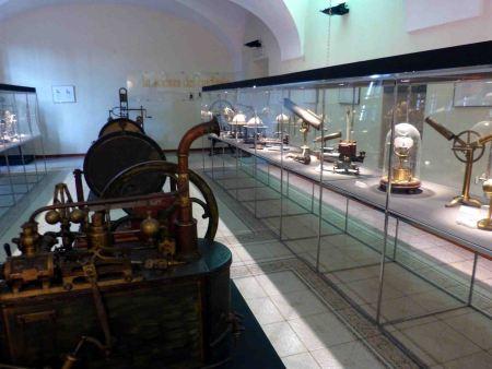 La ciencia moderna en el Collegio Alberoni (Piacenza) La ciencia moderna en el Collegio Alberoni (Piacenza)
