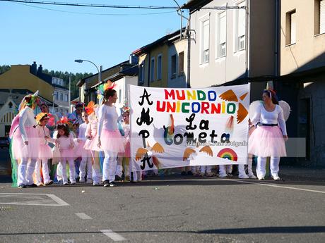 Carnaval 2020: Camponaraya sale a la calle a ritmo de comparsa