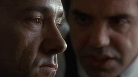 Sospechosos habituales, los de allí y aquí