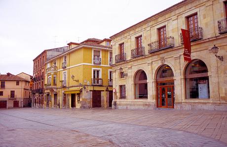 Ciudad de León en fotos. Ciudad de León en fotos.