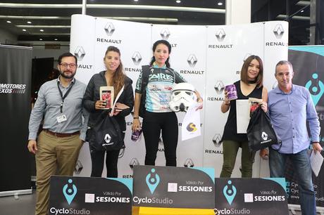 RENAULT PREMIÓ A LOS GANADORES DEL “RIDE SIERRALOMA DUSTER 2020” EN SU CONCESIONARIO MATRIZ RENAULT PREMIÓ A LOS GANADORES DEL “RIDE SIERRALOMA DUSTER 2020” EN SU CONCESIONARIO MATRIZ