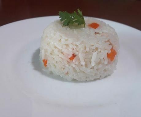 Arroz con pollo y verduras