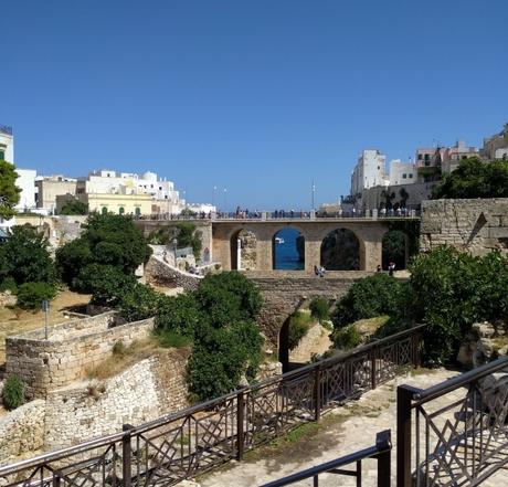 Polignano a mare. Puglia, Italia Polignano a mare. Puglia, Italia