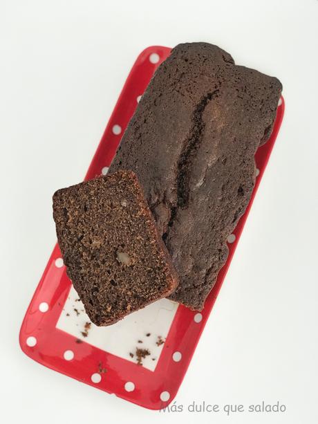 Bizcocho de nata y algarroba