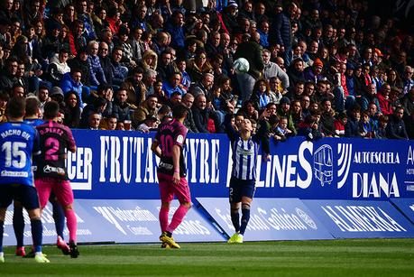 Kaxe le da el premio a una Ponferradina que busca y se reencuentra con la victoria (1-0) Kaxe le da el premio a una Ponferradina que busca y se reencuentra con la victoria (1-0)
