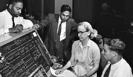 La matemática que acercó la programación al mundo, Grace Hopper (1906-1992)