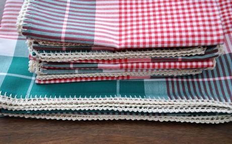 PUNTILLAS PARA MANTEL Y SERVILLETAS PUNTILLAS PARA MANTEL Y SERVILLETAS