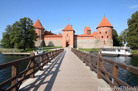 castillo de trakai simbolo nacional de lituania