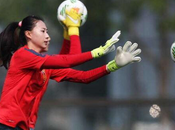 未分类-模特般的身材却选择踢足球，90后的女足门将张越不靠颜值靠实力