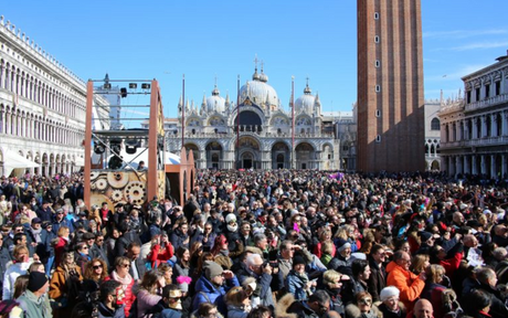 La magia, el encanto y el romanticismo del carnaval más antiguo del mundo.