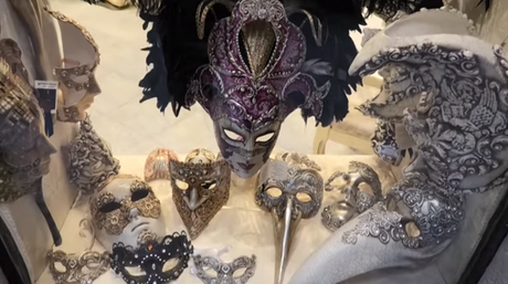 La magia, el encanto y el romanticismo del carnaval más antiguo del mundo. La magia, el encanto y el romanticismo del carnaval más antiguo del mundo.