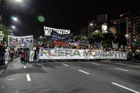 Un Modelo Agropecuario Tóxico Un Modelo Agropecuario Tóxico