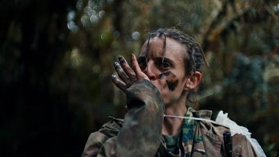 MONOS (Colombia, Argentina, Paraguay, Países Bajos, Alemania, Suecia; 2019) Bélico, Intriga