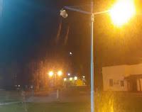 Plaza Huincul: Un hombre y su perra recibieron una descarga eléctrica en un poste de luz