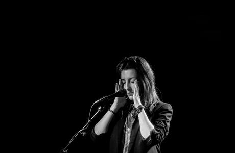 Gloria Pelea, lo nuevo de Patricia Lázaro, en tus manos