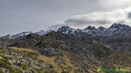 Llegando al Alto los Gurbiñales, Picos de Europa