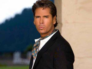 “Está muerta para mí”: Roberto Palazuelos habla de la traición su mamá