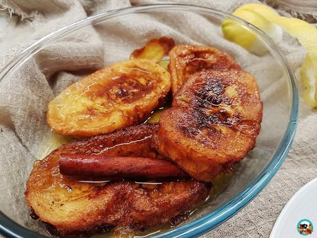 Torrijas con miel y naranja