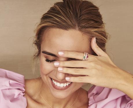 EL PODER DE LOS COLORES EN LAS JOYAS DE APODEMIA EL PODER DE LOS COLORES EN LAS JOYAS DE APODEMIA