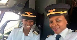 Dos mujeres negras al mando de un Boeing 737.