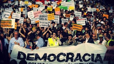 La democracia cuestionada (II) La democracia cuestionada (II)