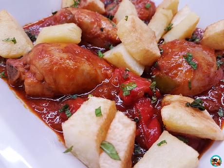 Muslito de pollo al chilindrón