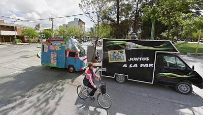 Nene recibió una descarga cuando fue a comer panchos a un carrito