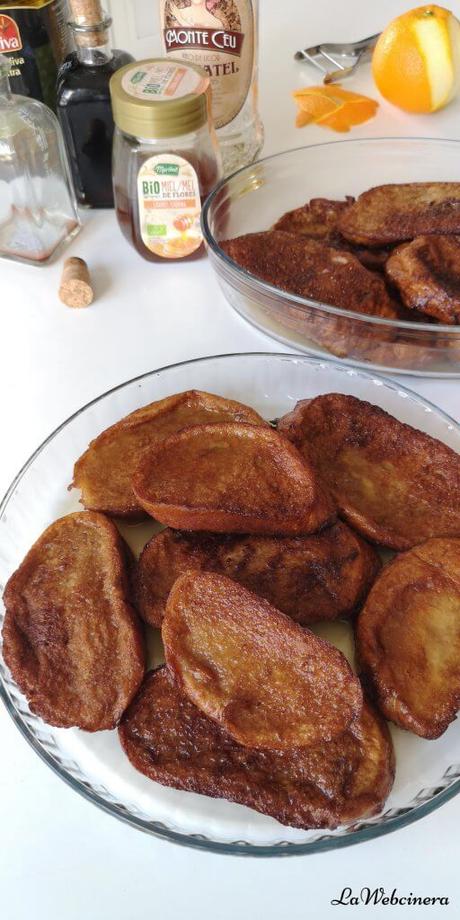 Torrijas al vino dulce