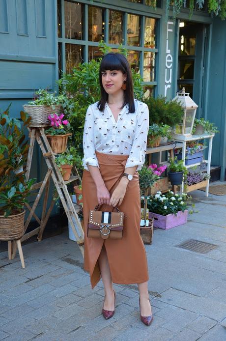 Falda wrap de polipiel