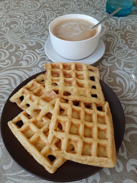 WAFFLES O GOFRES DE HUEVO