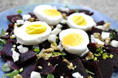 Ensalada de remolacha y huevo