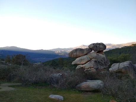 Chorrera de Mojonovalle y abedular de Canencia. Ruta fácil en la Sierra de Guadarrama (Madrid)