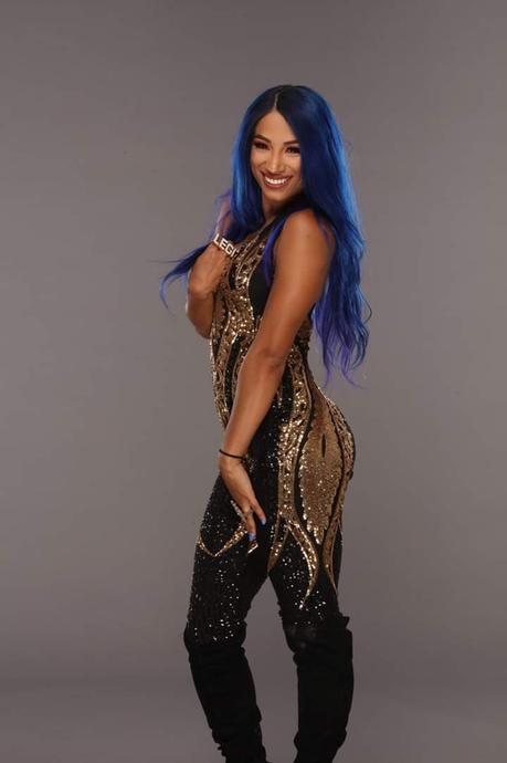 Sasha Banks feliz con Vince Mcmahom por ganar millones de dinero