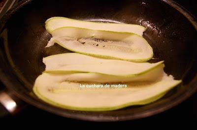 ROLLOS RELLENOS DE JAMON Y DE SALMON