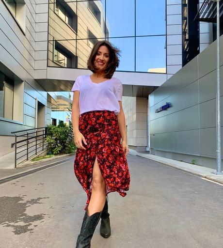 Falda Larga Flores Stradivarius