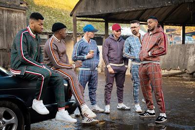 GENTLEMEN, THE: LOS SEÑORES DE LA MAFIA) (USA, 2020) Negro (gángsters)