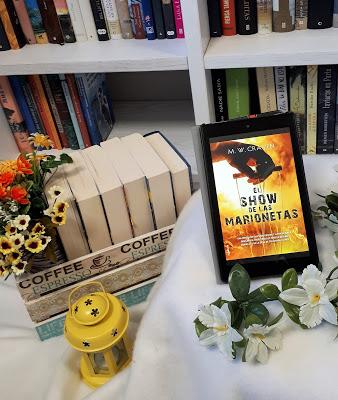 El show de las marionetas (M. W. Craven)