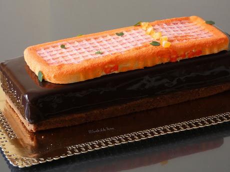 Pastel de Chocolate, Pacanas y Naranja