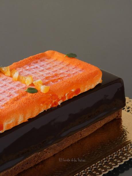Pastel de Chocolate, Pacanas y Naranja