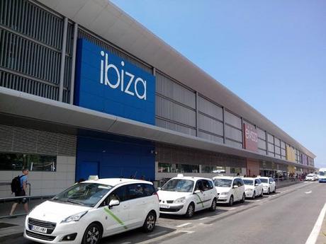 Formas de moverse por Ibiza como turista