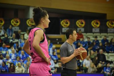 Galería de clics del Perfumerías Avenida-Ensino (cuartos de final de la Copa de la Reina de Salamanca)