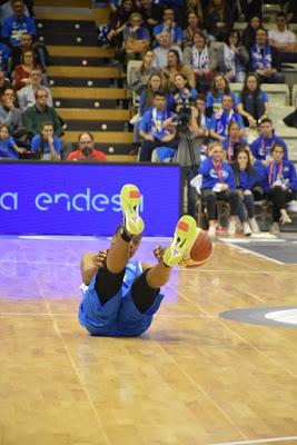 Galería de clics del Perfumerías Avenida-Ensino (cuartos de final de la Copa de la Reina de Salamanca)